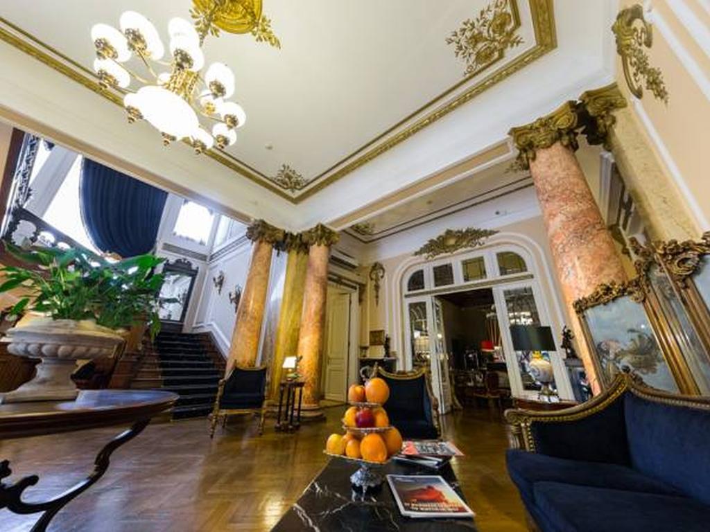 Grand Boutique Hotel Бухарест Экстерьер фото