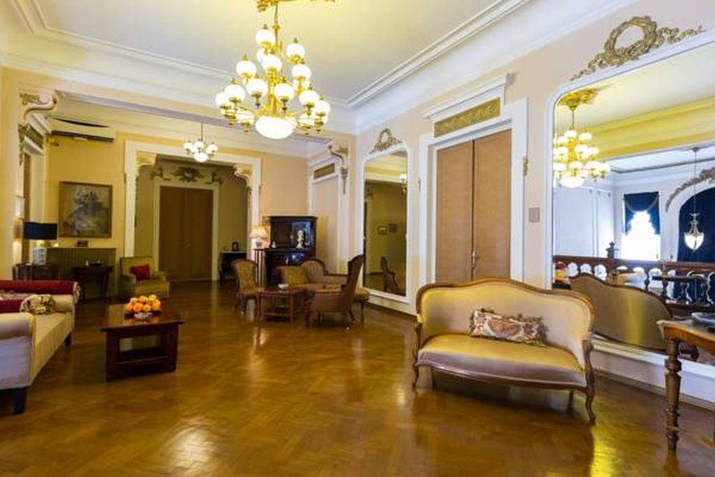 Grand Boutique Hotel Бухарест Экстерьер фото