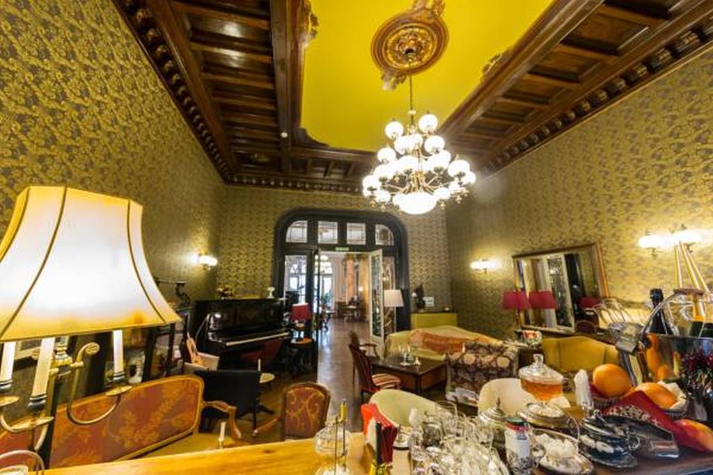 Grand Boutique Hotel Бухарест Экстерьер фото