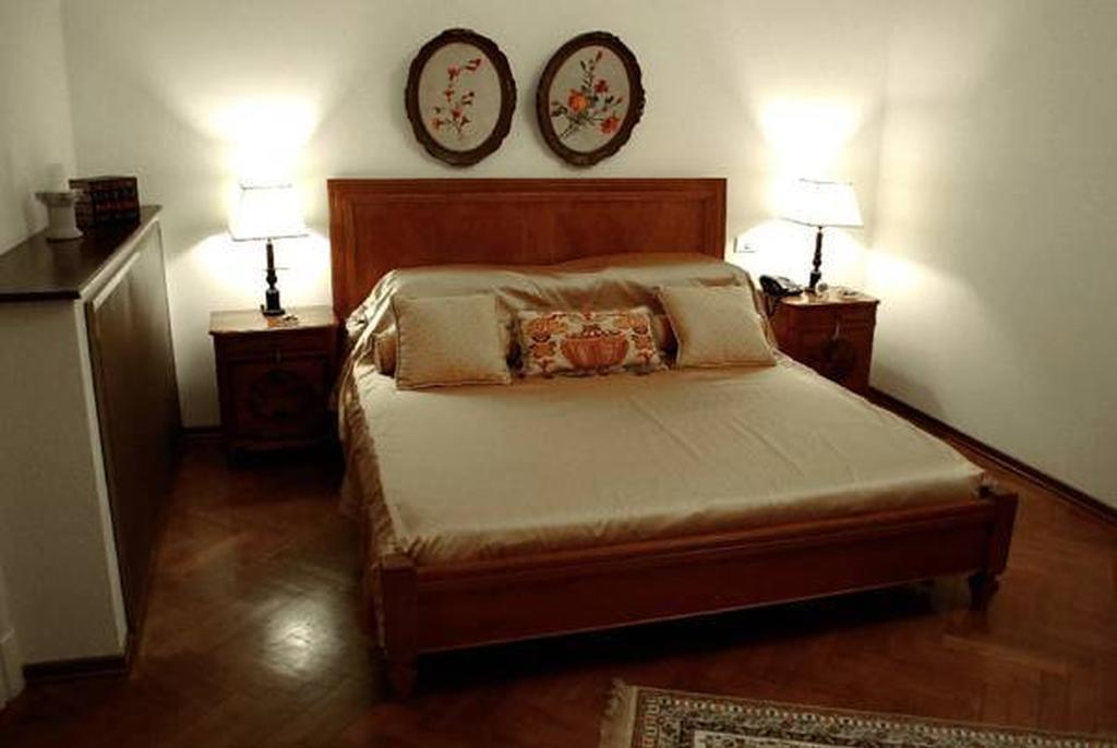 Grand Boutique Hotel Бухарест Экстерьер фото