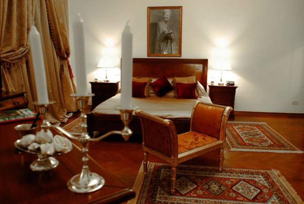 Grand Boutique Hotel Бухарест Экстерьер фото